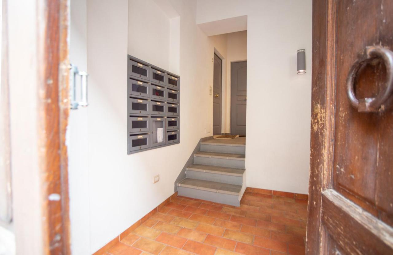 Chic Apartment In The Historic Center Of Perugia Exterior photo